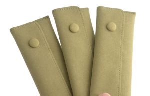 Necklace Pouch with Insert
