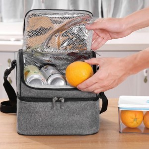 insulated cooler/picnic bag