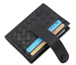 Biofold card pouch in woven leather