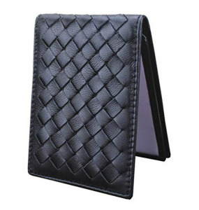 Biofold card holder in leather woven by hand