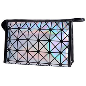 Geometric and Holographic cosmetic bag